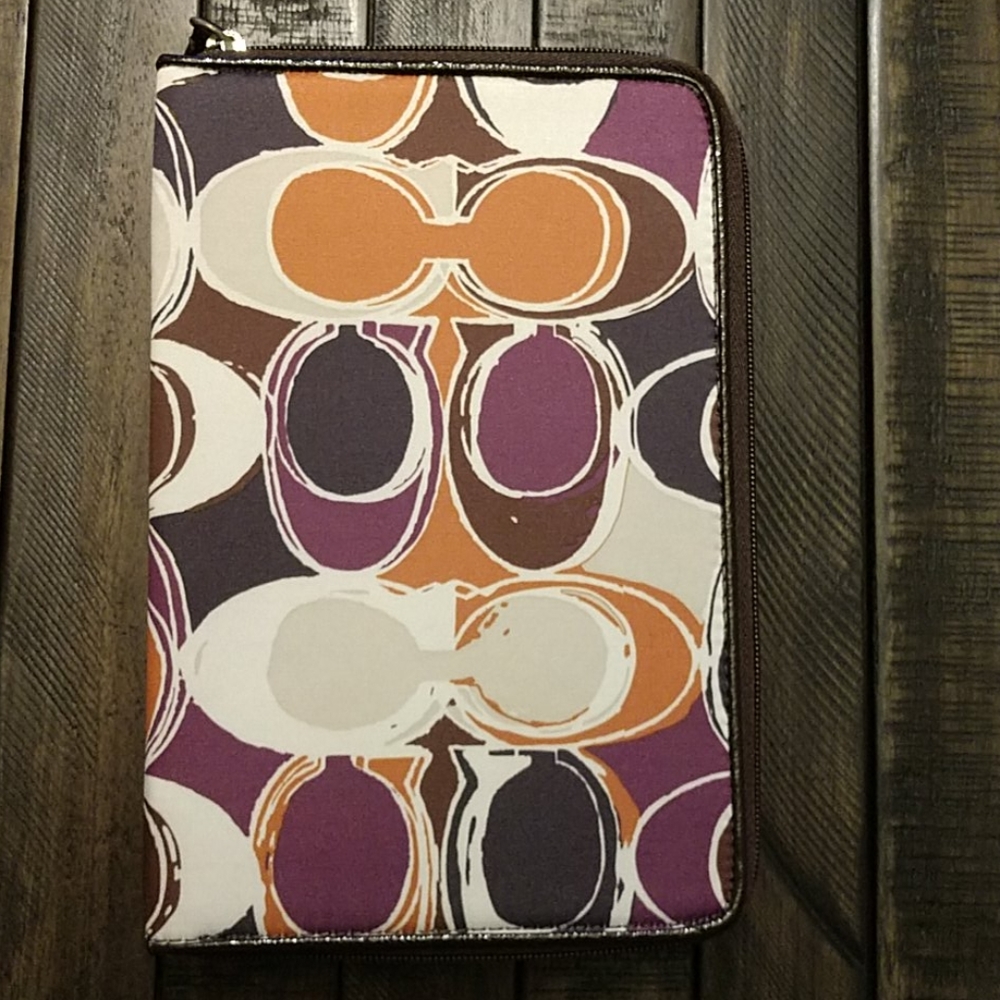 Coach E Reader Tablet Tech Case - Scarf Print